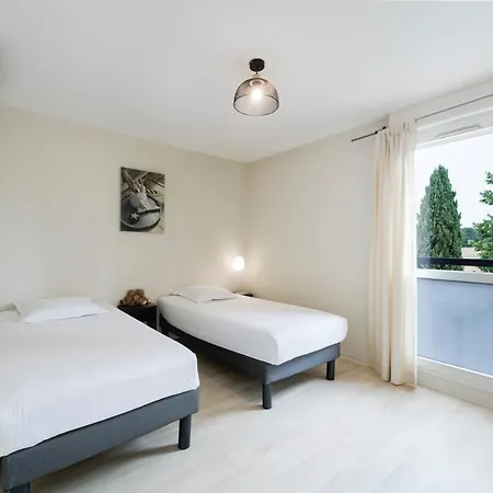 Garden & Aix En Provence - Puyricard 3*