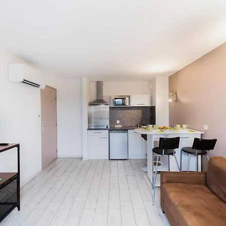 Garden & Aix En Provence - Puyricard Aparthotel
