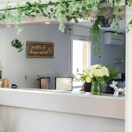 Aparthotel Garden & Aix En Provence - Puyricard Aix-en-Provence